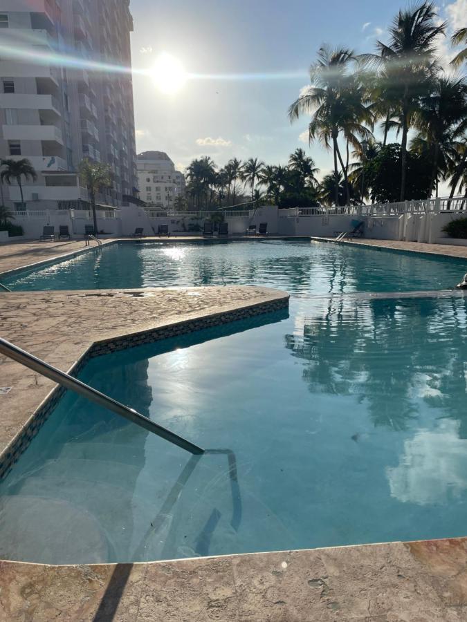 Ocean Front 2 Bedroom & Bath In Isla Verde San Juan Eksteriør billede